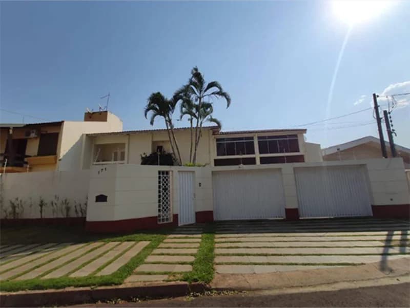 Foto 3 de 39: Casa em leilão em Londrina - PR, bairro Jardim Petrópolis — Casa - Londrina - PR