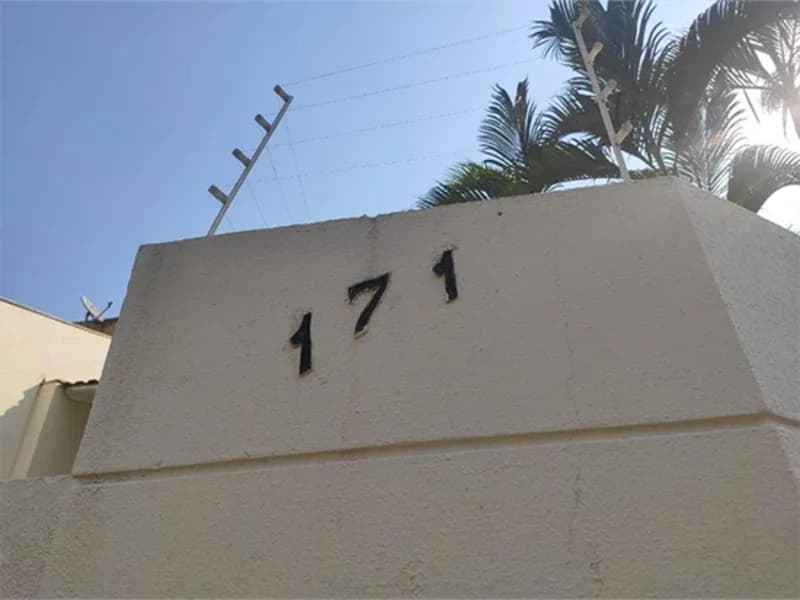 Foto 4 de 39: Casa em leilão em Londrina - PR, bairro Jardim Petrópolis — Casa - Londrina - PR