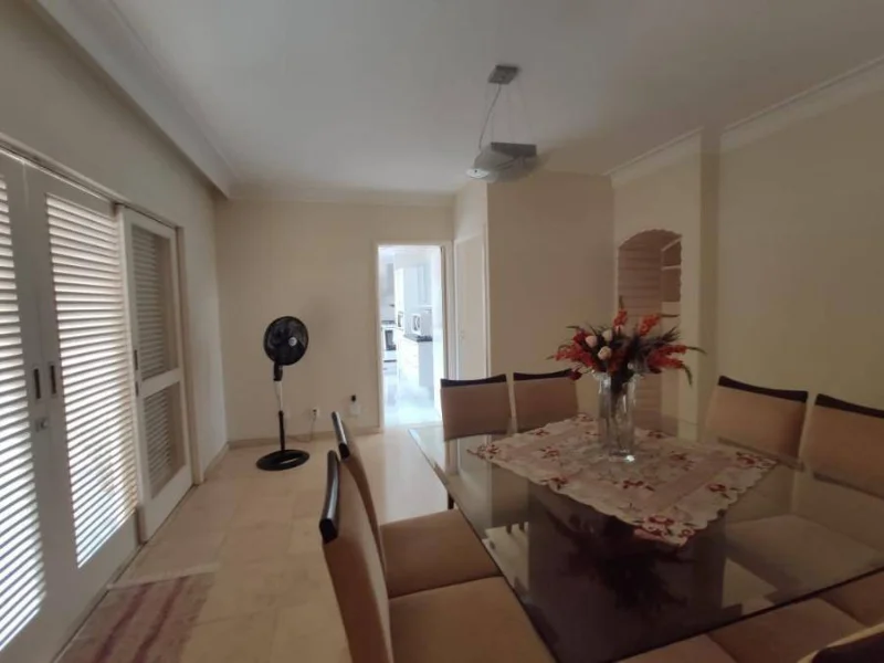 Foto 18 de 39: Casa em leilão em Londrina - PR, bairro Jardim Petrópolis — Casa - Londrina - PR