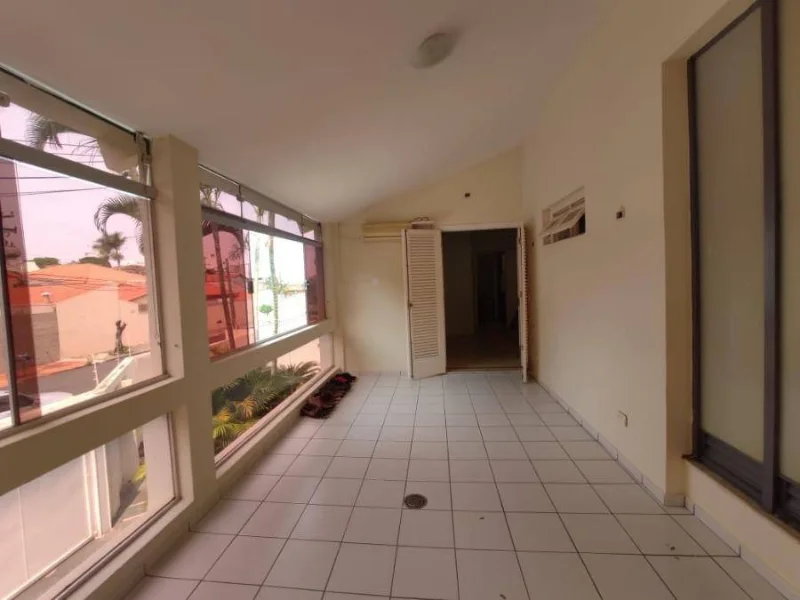 Foto 35 de 39: Casa em leilão em Londrina - PR, bairro Jardim Petrópolis — Casa - Londrina - PR