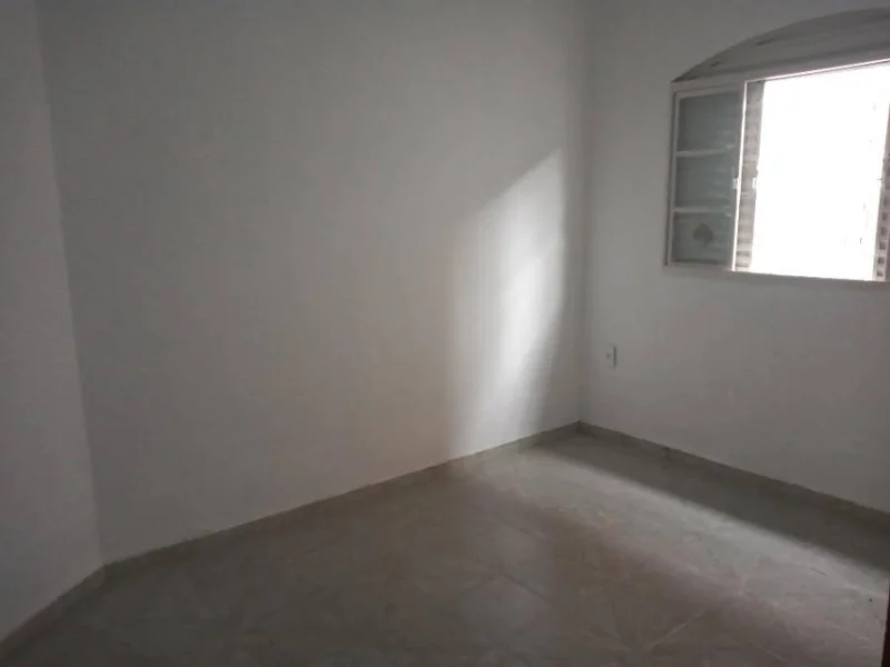 Foto 13 de 27: Casa em leilão em Lorena - SP, bairro Parque das Rodovias — Casa - Lorena - SP
