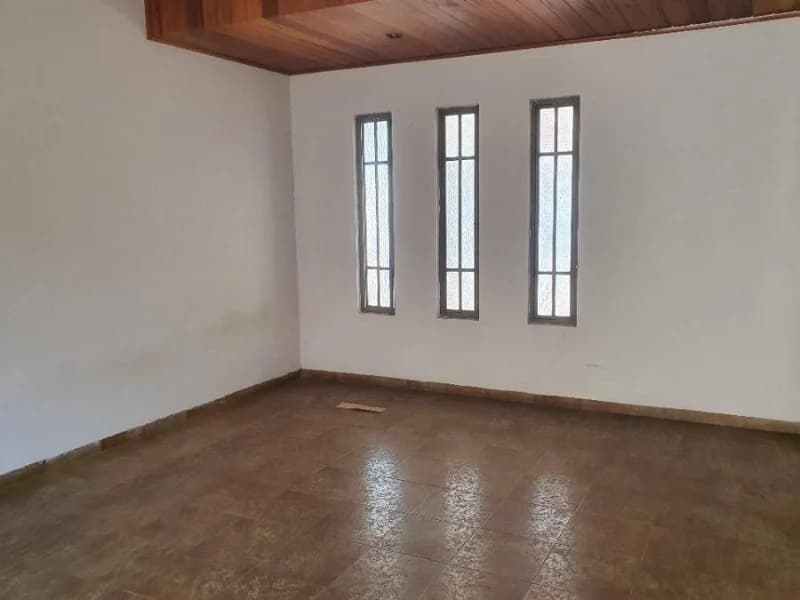 Foto 5 de 19: Casa em leilão em Assis - SP, bairro Centro — Casa - Assis - SP