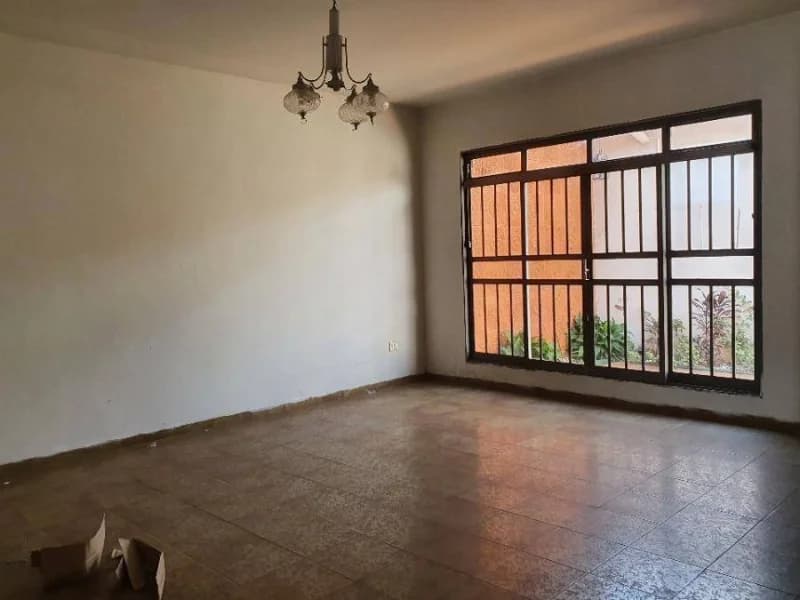Foto 15 de 19: Casa em leilão em Assis - SP, bairro Centro — Casa - Assis - SP