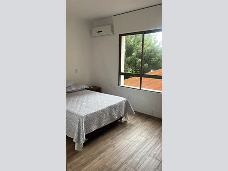 Foto 1 de 5: Apartamento em leilão em Florianópolis - SC, bairro Ingleses do Rio Vermelho — Apartamento - Florianópolis - SC