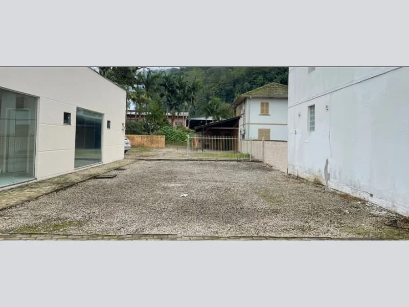Foto 3 de 7: Terreno em leilão em Guabiruba - SC, bairro Centro — Terreno - Guabiruba - SC