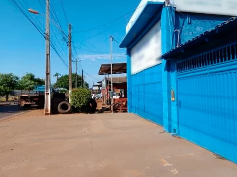Foto 1 de 9: Comercial em leilão em Porto Franco - MA, bairro Entroncamento — Prédio - Porto Franco - MA