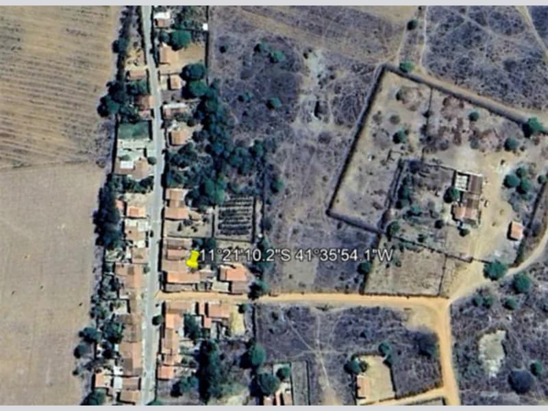 Foto 1 de 6: Casa em leilão em João Dourado - BA, bairro Povoado de Caldeirão do Jacó — Casa - João Dourado - BA