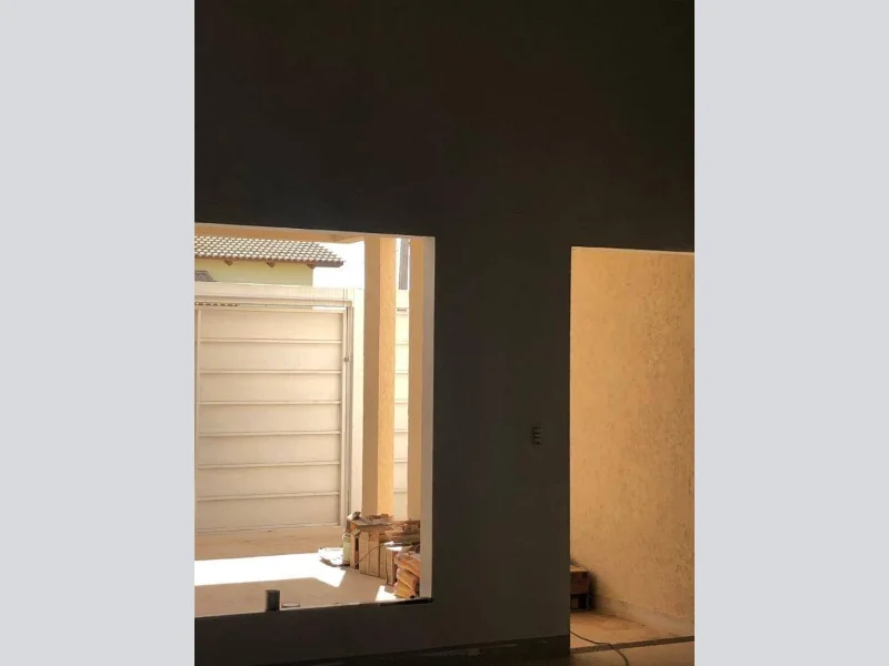 Foto 12 de 23: Casa em leilão em Quirinópolis - GO, bairro Jardim Vitoria — Casa - Quirinópolis - GO