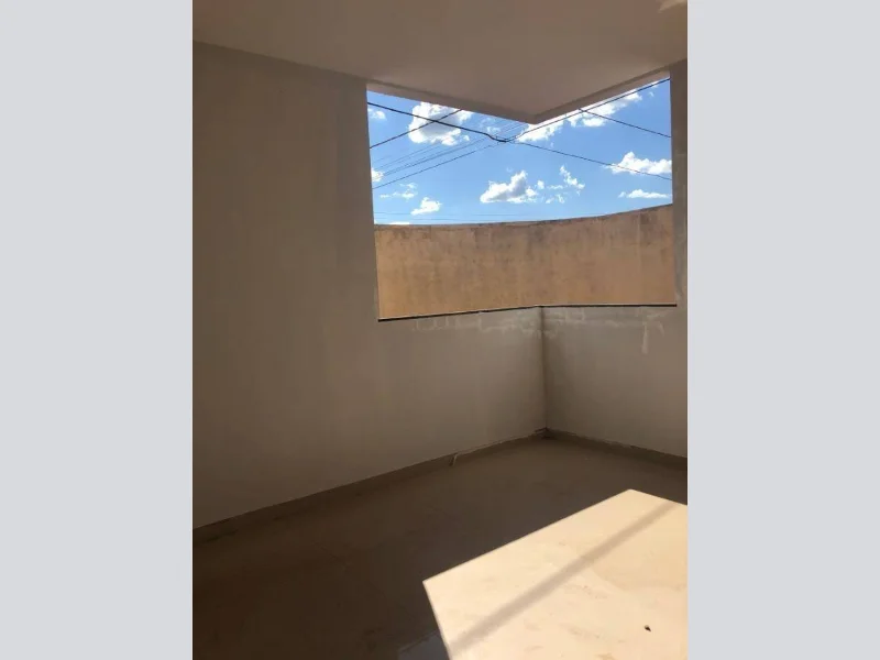Foto 14 de 23: Casa em leilão em Quirinópolis - GO, bairro Jardim Vitoria — Casa - Quirinópolis - GO