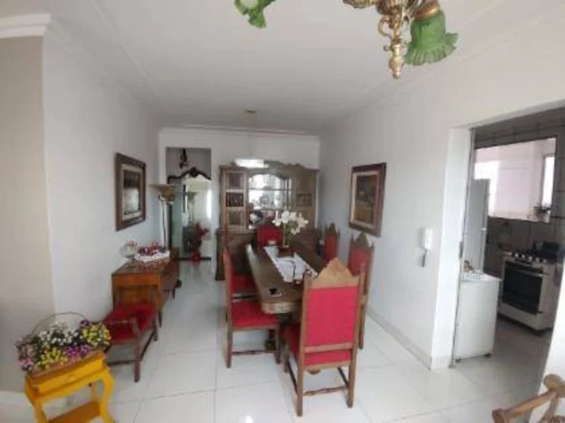 Foto 5 de 14: Apartamento em leilão em Ituiutaba - MG, bairro Centro — Apartamento - Ituiutaba - MG