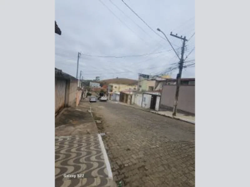 Foto 5 de 5: Casa em leilão em Governador Valadares - MG, bairro Vale Verde — Casa - Governador Valadares - MG