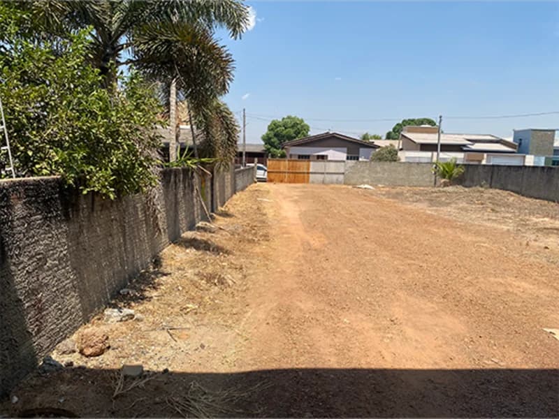 Foto 1 de 6: Casa em leilão em Nova Guarita - MT, bairro Centro — Prédio - Nova Guarita - MT