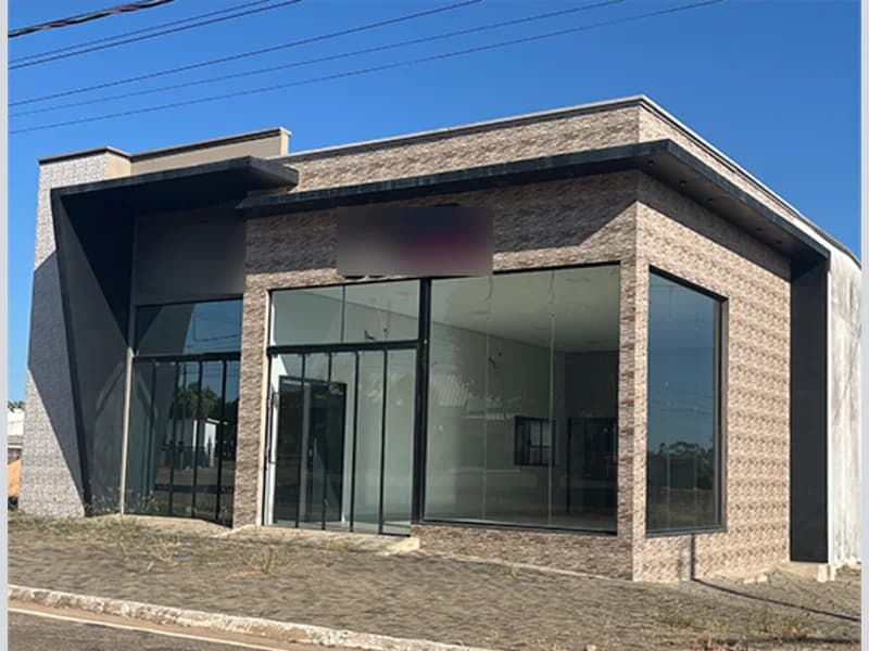 Foto 2 de 14: Comercial em leilão em Paranaíta - MT — Prédio - Paranaíta - MT