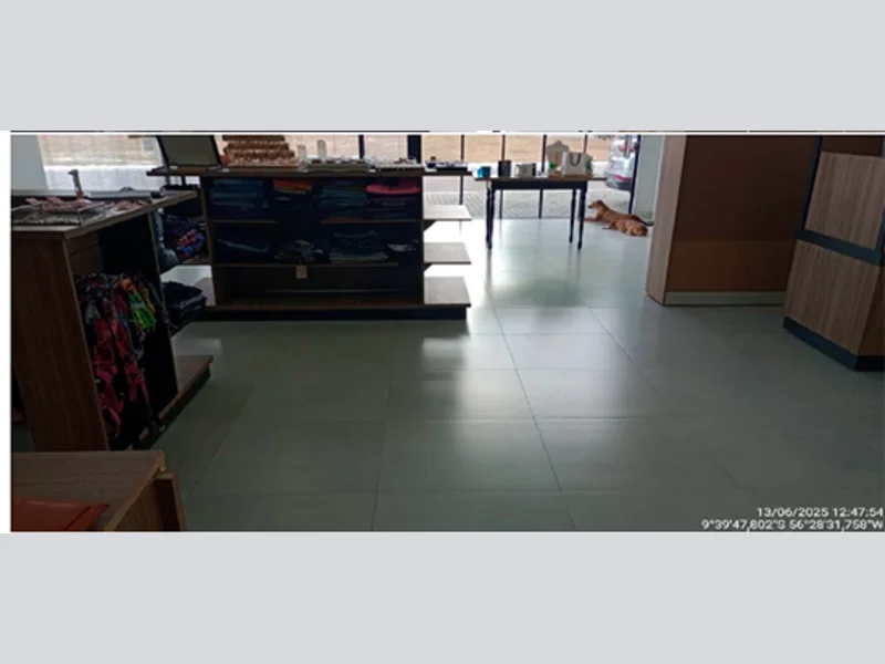 Foto 4 de 14: Comercial em leilão em Paranaíta - MT — Prédio - Paranaíta - MT
