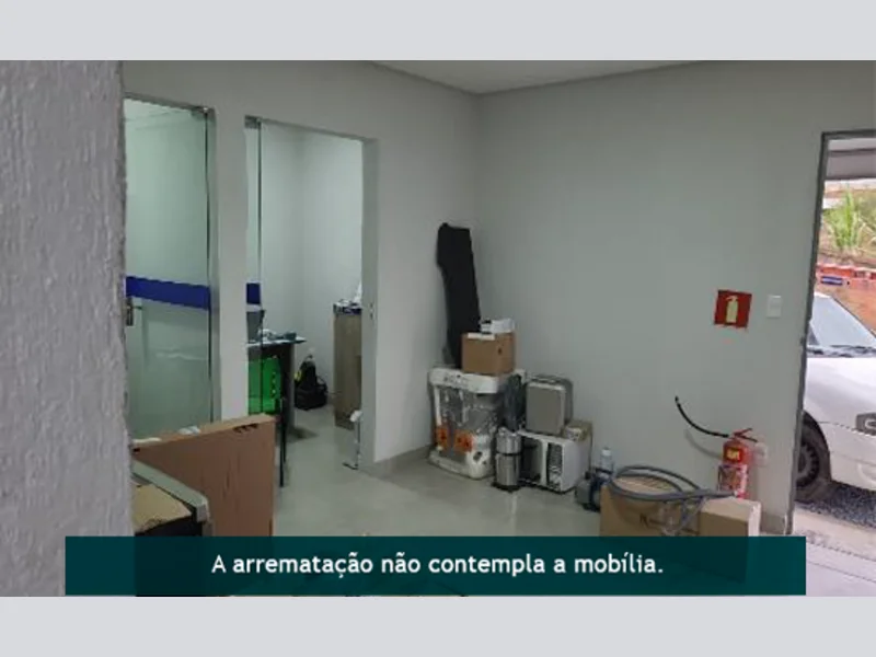 Foto 8 de 8: Comercial em leilão em Piumhi - MG, bairro Leôncio — Prédio - Piumhi - MG