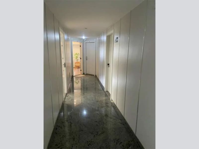 Foto 3 de 6: Comercial em leilão em Belo Horizonte - MG, bairro Serra — Sala - Belo Horizonte - MG