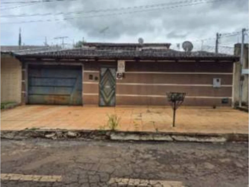 Foto 1 de 5: Casa em leilão em Goiânia - GO, bairro Setor Jaó — Casa - Goiânia - GO