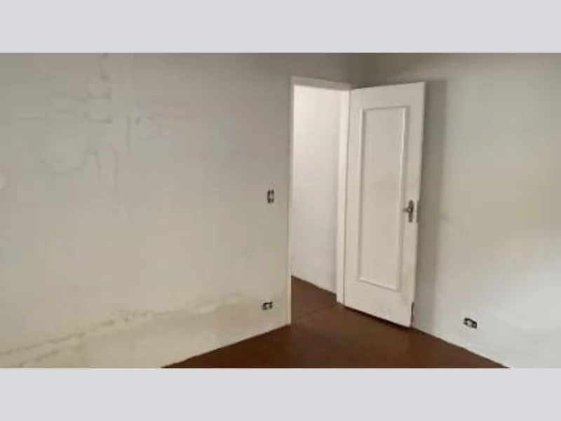 Foto 1 de 27: Casa em leilão em São Paulo - SP, bairro Saúde — Casa - São Paulo - SP