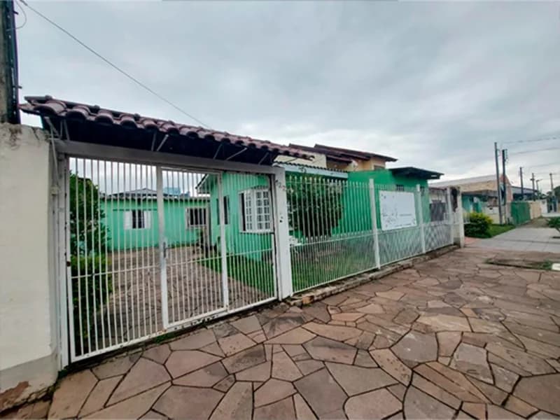Foto 1 de 30: Casa em leilão em Canoas - RS, bairro Rio Branco — Casa - Canoas - RS