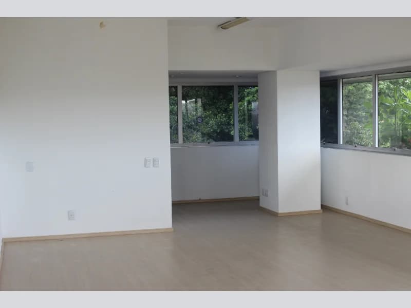 Foto 7 de 7: Comercial em leilão em Porto Alegre - RS, bairro Higienópolis — Sala - Porto Alegre - RS