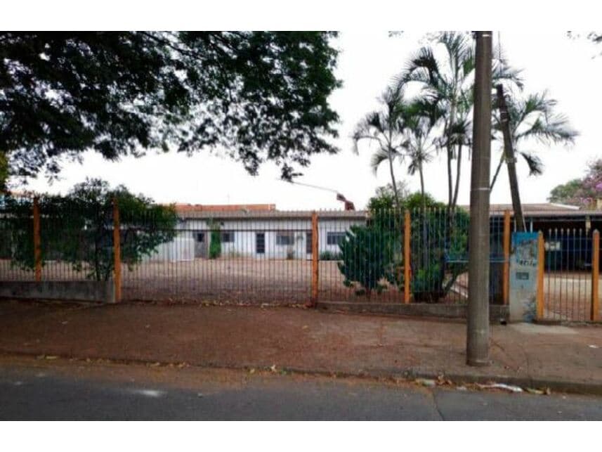Casa em leilão em Campinas - SP — Casa à venda em leilão