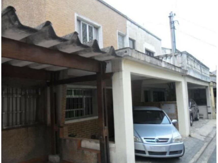 Casa em leilão em São Paulo - SP — Casa à venda em leilão