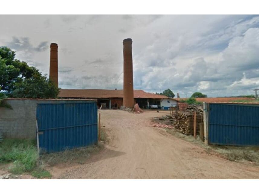Comercial em leilão em Tambaú - SP — Complexo Industrial à venda em leilão