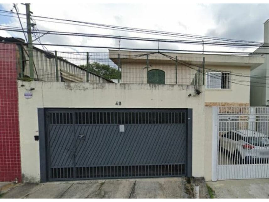 Casa em leilão em São Paulo - SP — Casa à venda em leilão