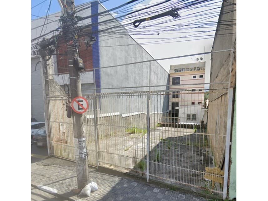 Comercial em leilão em Caieiras - SP — Prédio Comercial à venda em leilão