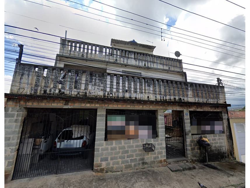 Casa em leilão em Guarulhos - SP — Casas à venda em leilão