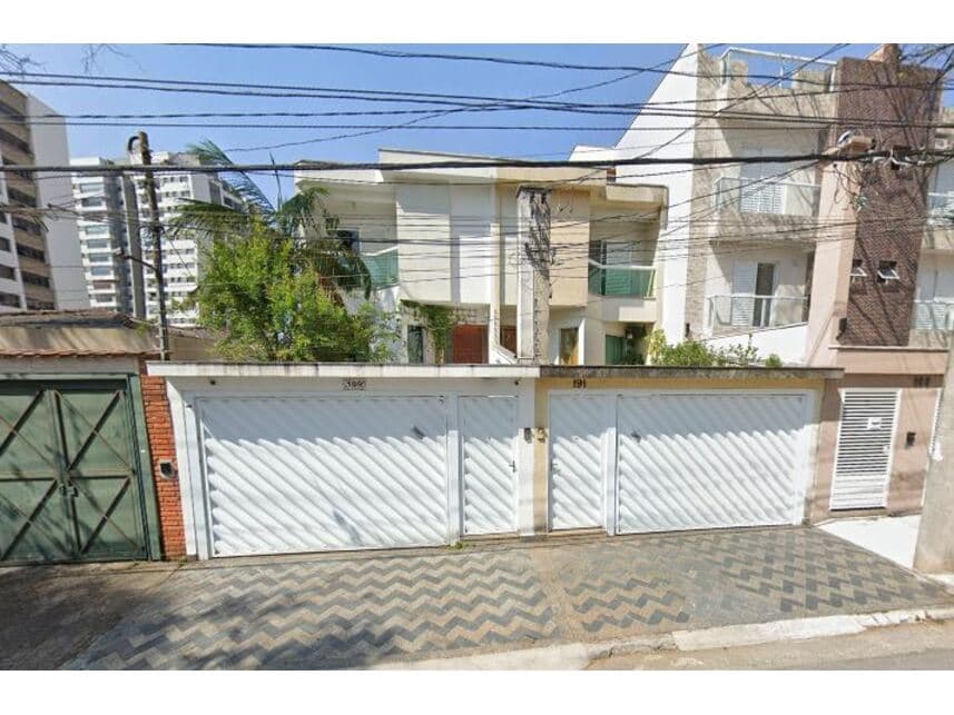 Casa em leilão em Santo André - SP — Sobrado à venda em leilão