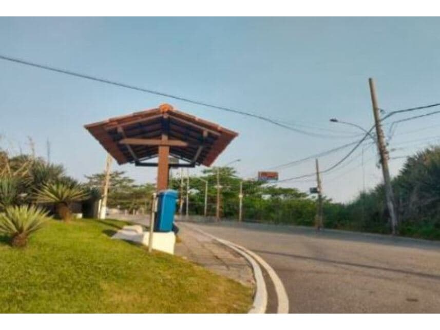 Casa em leilão em Rio De Janeiro - RJ — Casa à venda em leilão