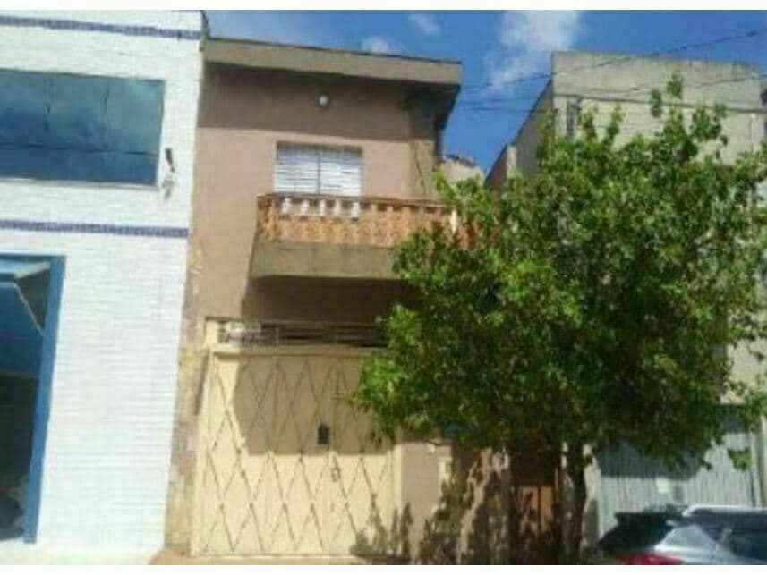 Casa em leilão em São Paulo - SP — Casa à venda em leilão