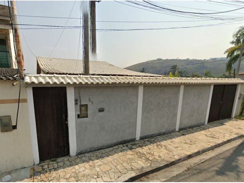 Casa em leilão em Itatiaia - RJ — Casa à venda em leilão