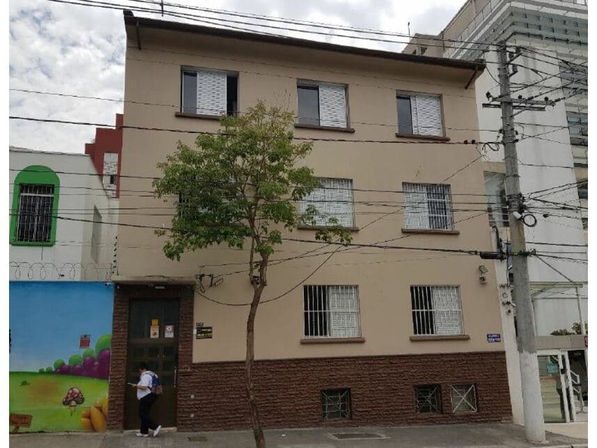Apartamento em leilão em São Paulo - SP — Apartamento à venda em leilão