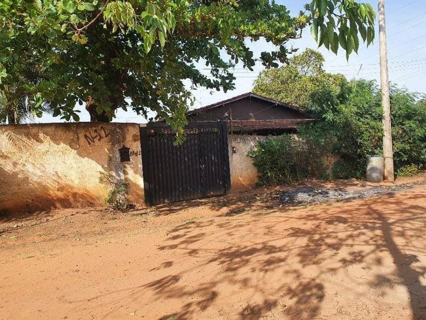 Casa em leilão em Guaiçara - SP — Casa à venda em leilão