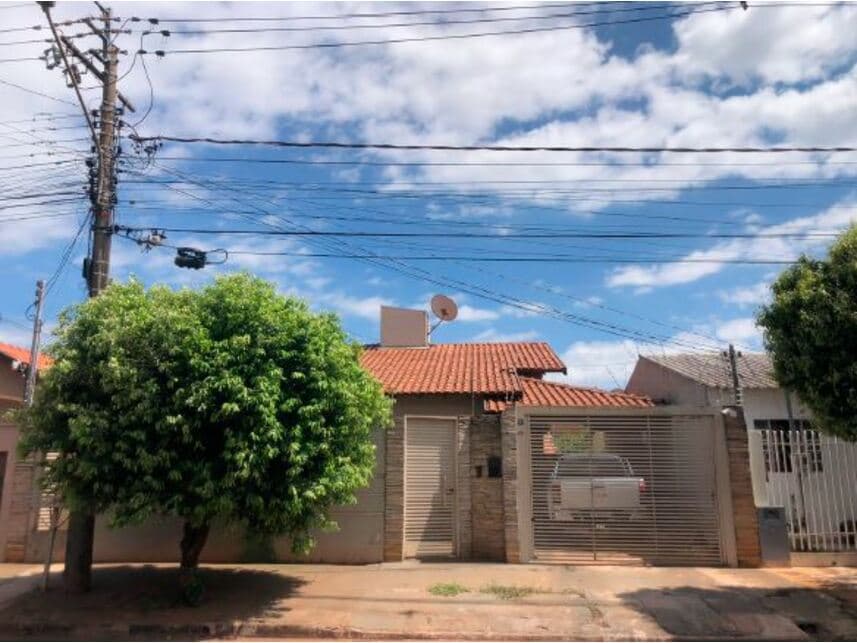 Casa em leilão em Campo Grande - MS — Casa à venda em leilão