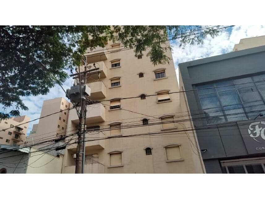 Apartamento em leilão em Campinas - SP — Apartamento à venda em leilão