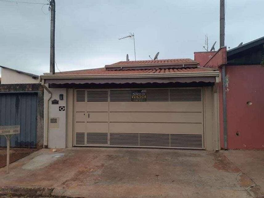 Casa em leilão em Leme - SP — Casa à venda em leilão