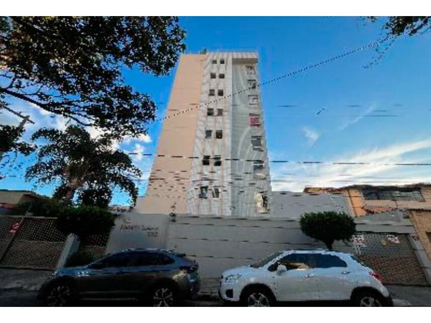 Apartamento em leilão em Belo Horizonte - MG — Apartamento à venda em leilão