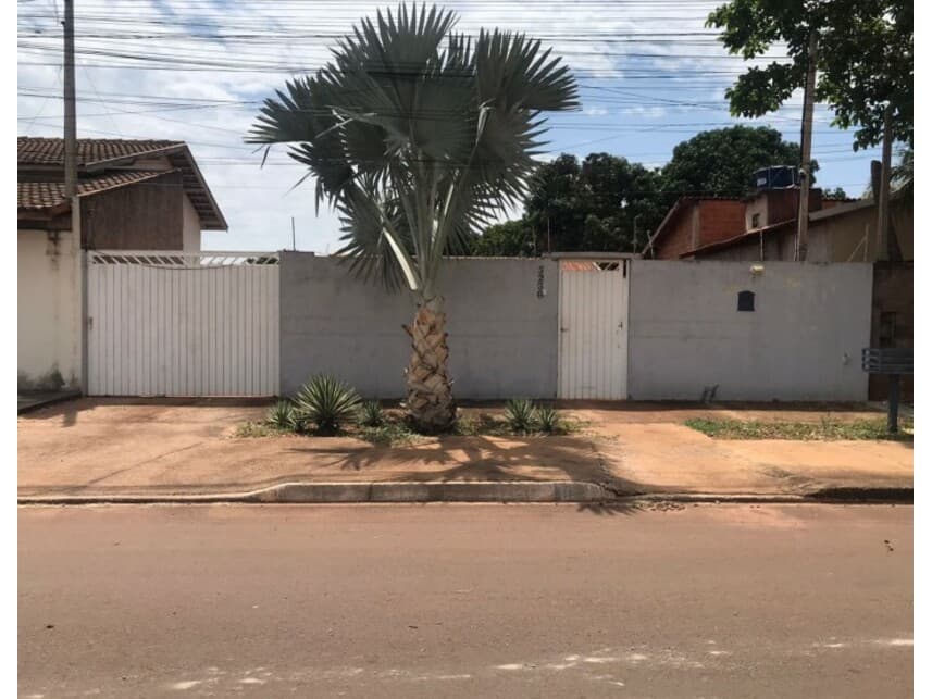 Casa em leilão em Três Lagoas - MS — Casa à venda em leilão
