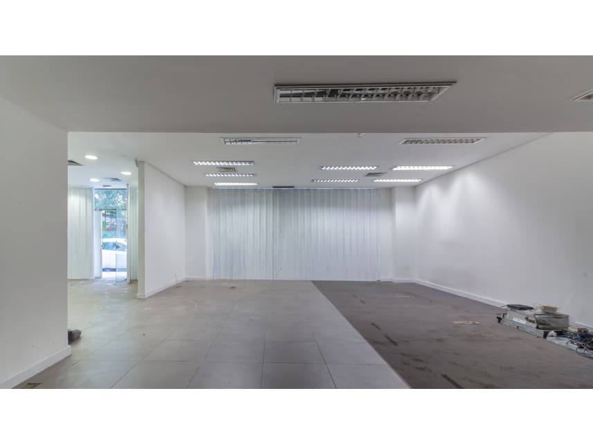 Foto 5 de 20: Comercial em leilão em Rio De Janeiro - RJ — Loja à venda em leilão