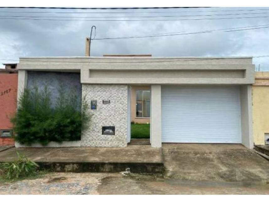 Casa em leilão em Camocim - CE — Casa à venda em leilão