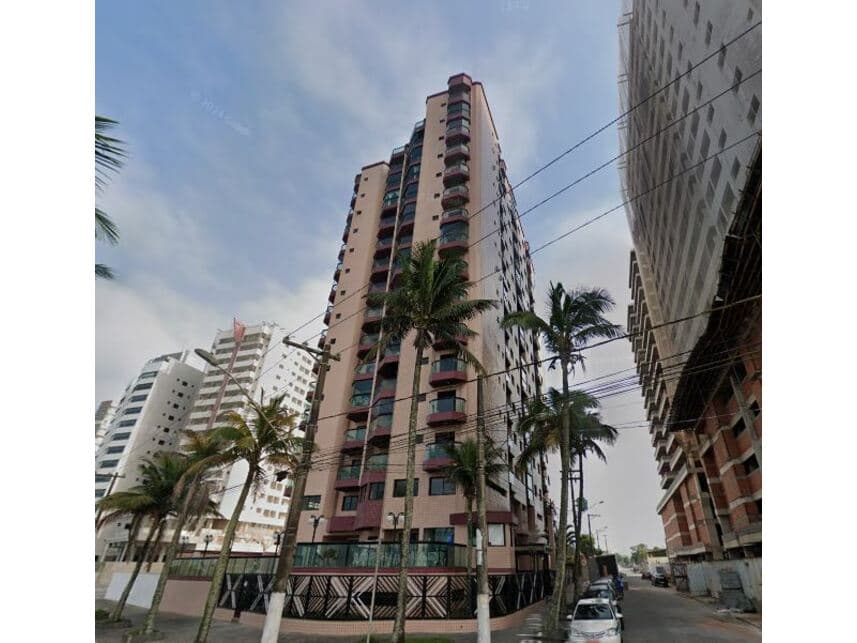 Apartamento em leilão em Praia Grande - SP — Apartamento à venda em leilão