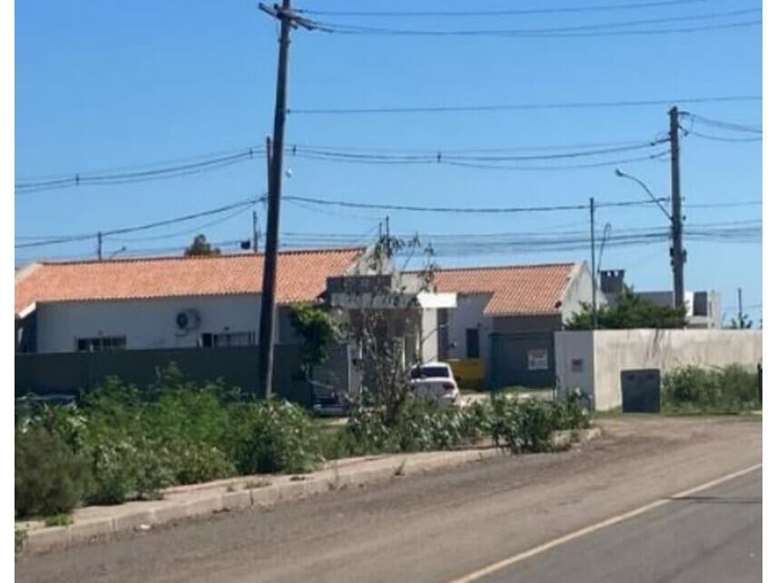Casa em leilão em Uruguaiana - RS — Casa à venda em leilão