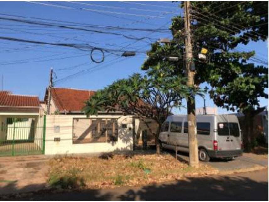 Casa em leilão em Campo Grande - MS — Casa à venda em leilão