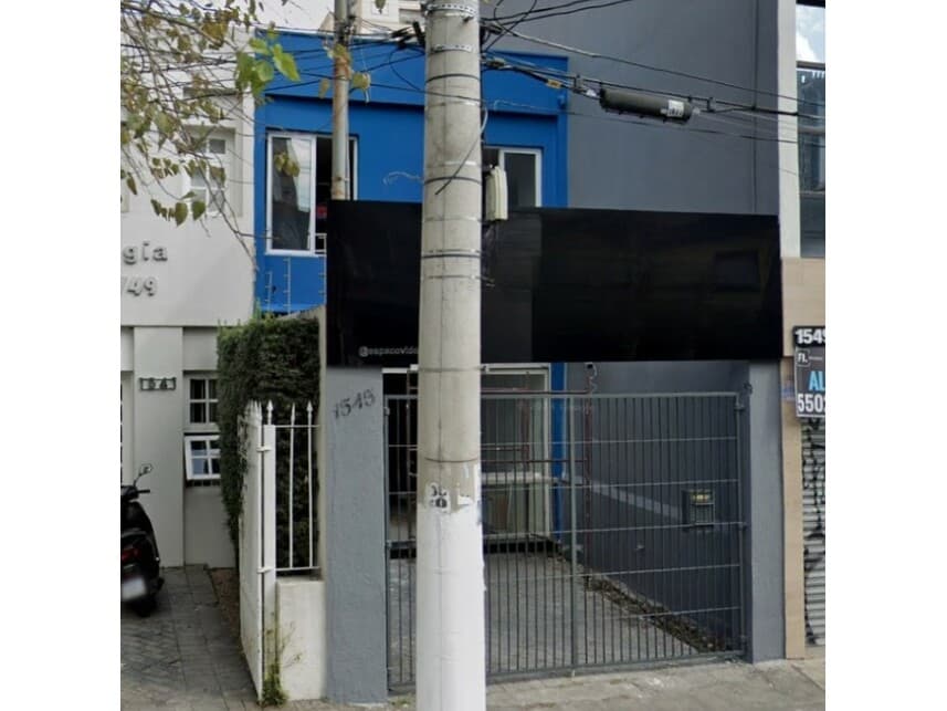 Comercial em leilão em São Paulo - SP — Prédio Comercial à venda em leilão