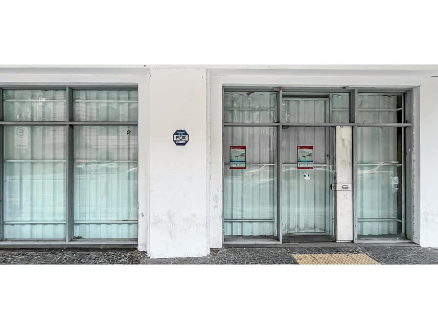Foto 2 de 20: Comercial em leilão em Rio De Janeiro - RJ — Loja à venda em leilão