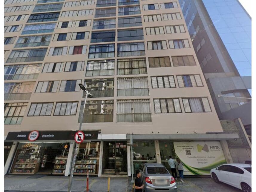 Apartamento em leilão em São Paulo - SP — Apartamento à venda em leilão