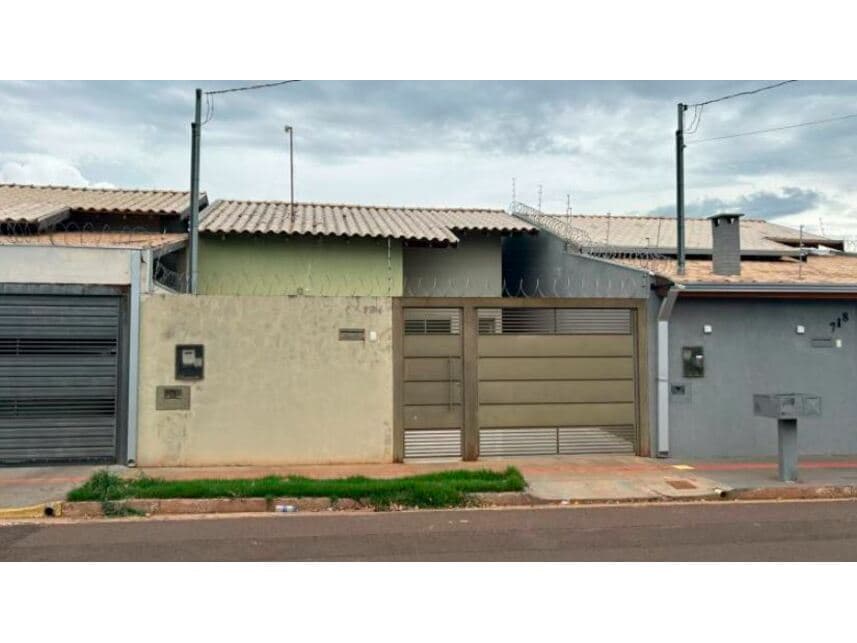 Casa em leilão em Campo Grande - MS — Casa à venda em leilão